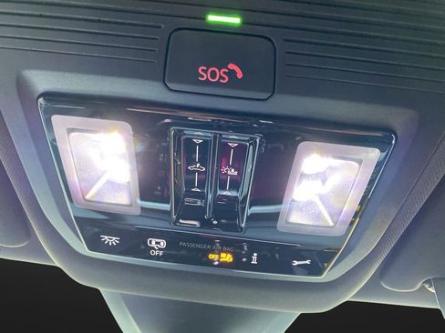 New 2026 Volkswagen Atlas Cross Sport SEL Premium R-Line image 27