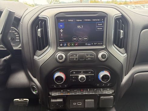 Certified 2022 GMC Sierra 1500 Denali w/ Denali Reserve Package AWD/4WD image 14