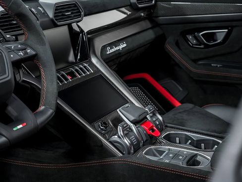 Used 2023 Lamborghini Urus Performante AWD/4WD image 23