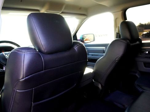 Used 2018 RAM 1500 Lone Star image 30