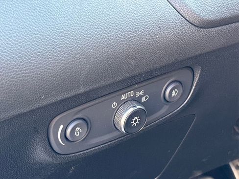 Used 2023 Buick Encore GX Select w/ Sport Touring Package image 34