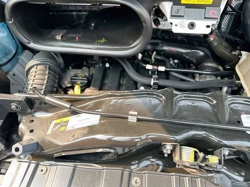Used 2024 RAM ProMaster 2500 w/ Convenience Group FWD image 27