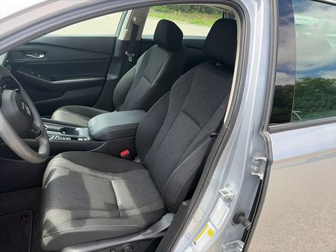 Used 2023 Honda Accord EX image 18