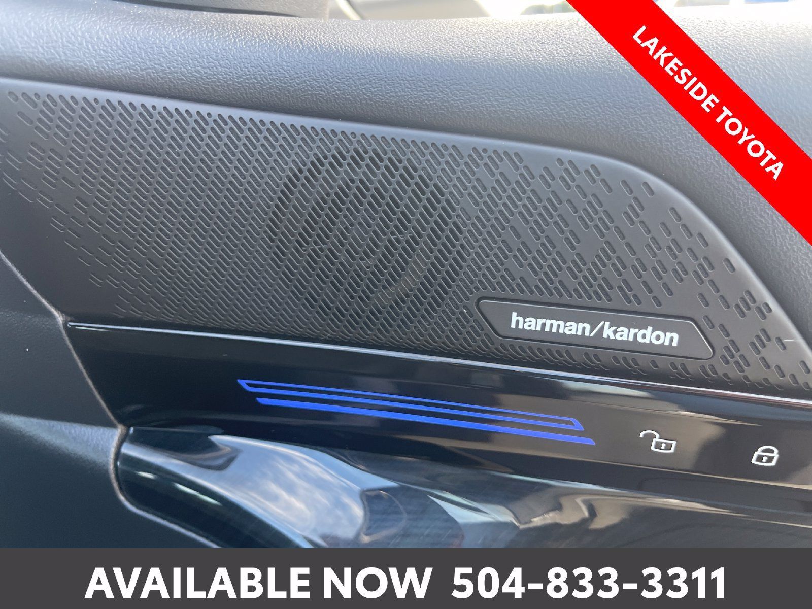 Used 2024 BMW 530i xDrive w/ Premium Package AWD/4WD image 19
