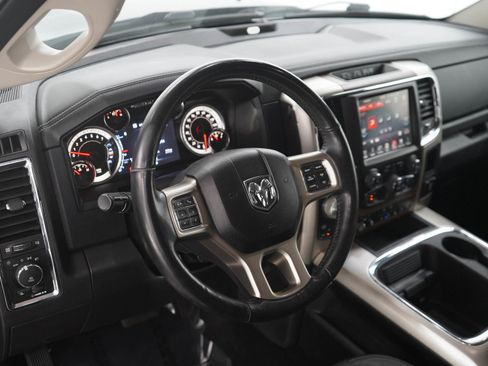 Used 2017 RAM 1500 Laramie AWD/4WD image 19