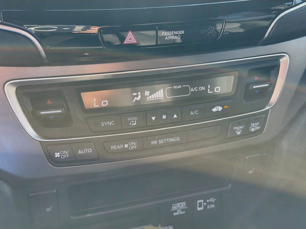 Used 2023 Honda Passport EX-L image 14