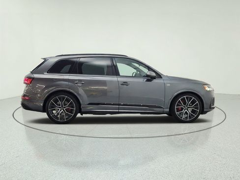 Used 2024 Audi Q7 3.0T Prestige w/ Prestige Package AWD/4WD image 4