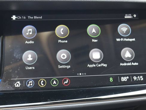 Used 2022 Buick Envision Avenir w/ Technology Package II FWD image 9