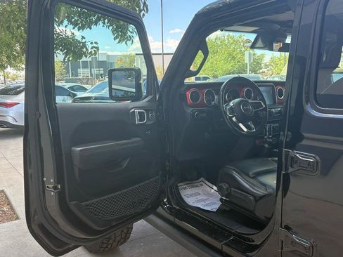 Used 2020 Jeep Gladiator Rubicon AWD/4WD image 17