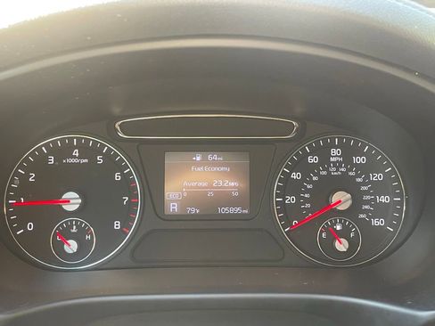 Used 2020 Kia Sorento LX AWD/4WD image 39