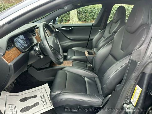 Used 2018 Tesla Model S 100D image 9