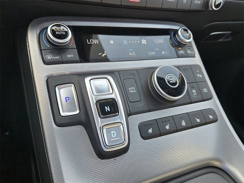 Certified 2023 Hyundai Palisade Calligraphy image 19