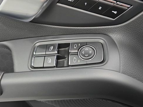 Certified 2024 Porsche 718 Cayman S RWD image 22