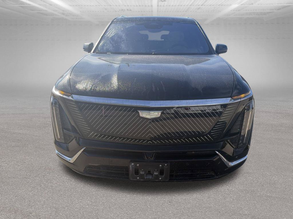Certified 2026 Cadillac Vistiq Luxury w/ LPO, Floor Liner Package AWD/4WD image 3