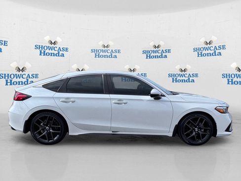 Certified 2024 Honda Civic Sport Touring image 9