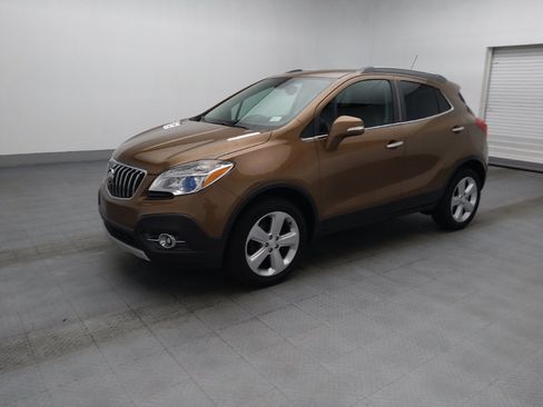 Used 2016 Buick Encore Convenience FWD image 2