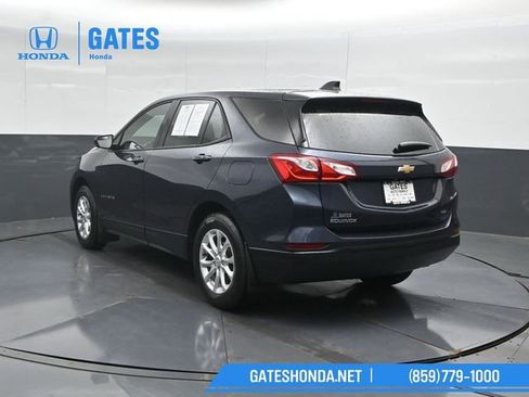 Used 2019 Chevrolet Equinox LS w/ LS Convenience Package AWD/4WD image 8