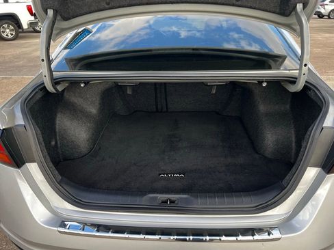 Used 2022 Nissan Altima 2.5 SR image 25