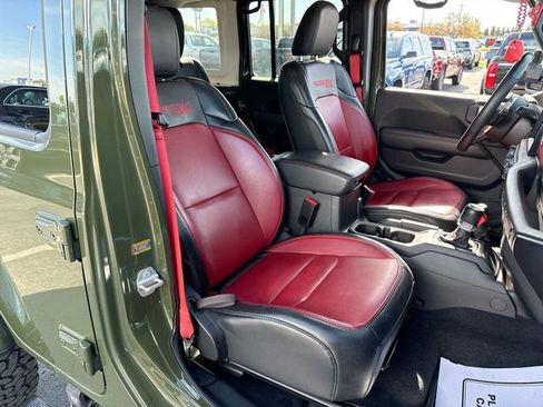 Used 2023 Jeep Wrangler Unlimited Rubicon 392 image 25