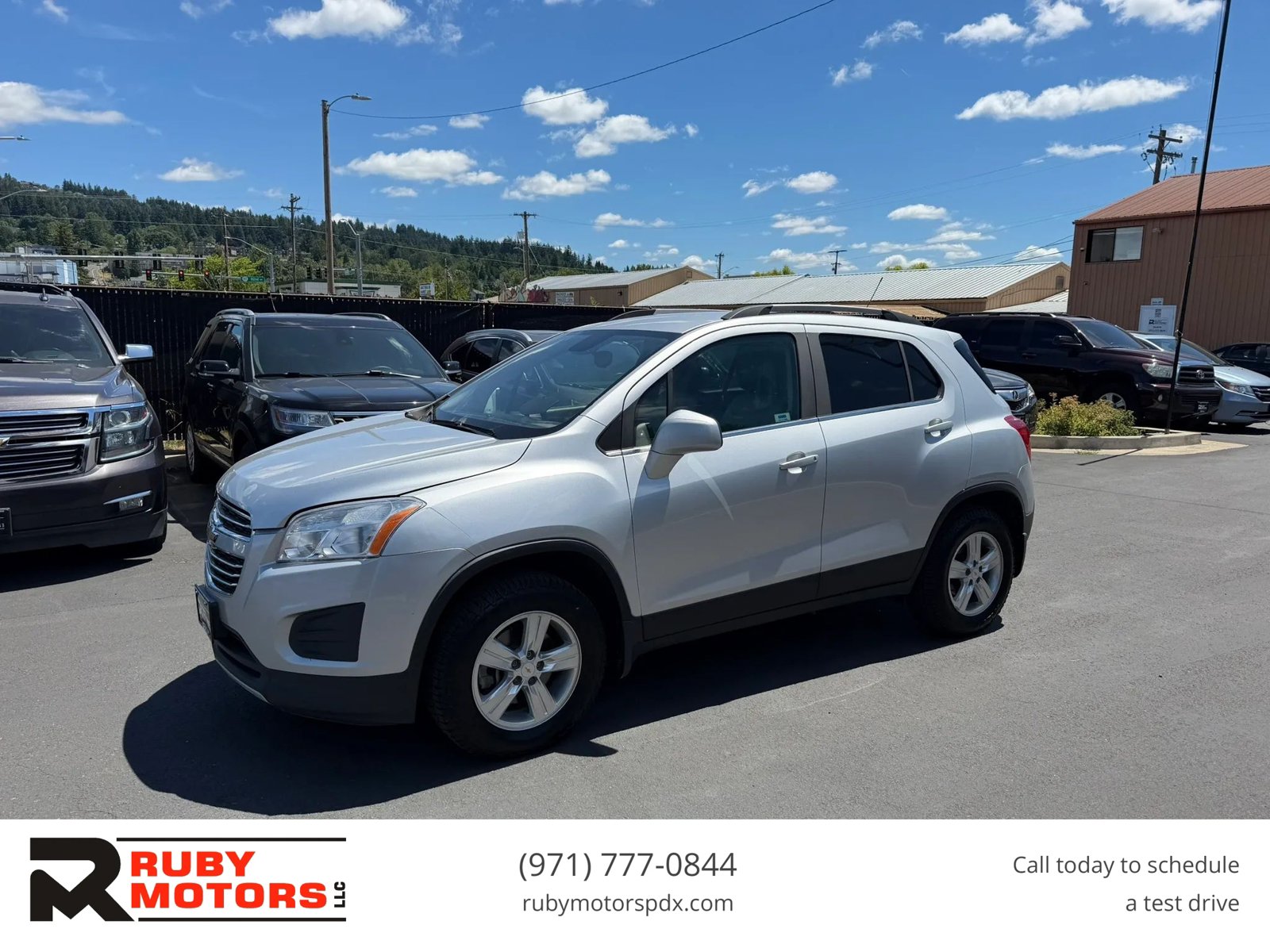 Used 2015 Chevrolet Trax LT w/ LT Plus Package AWD/4WD image 1