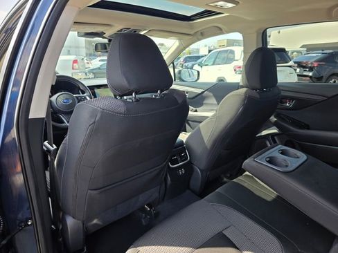 Used 2025 Subaru Crosstrek 2.0i Premium AWD/4WD image 17
