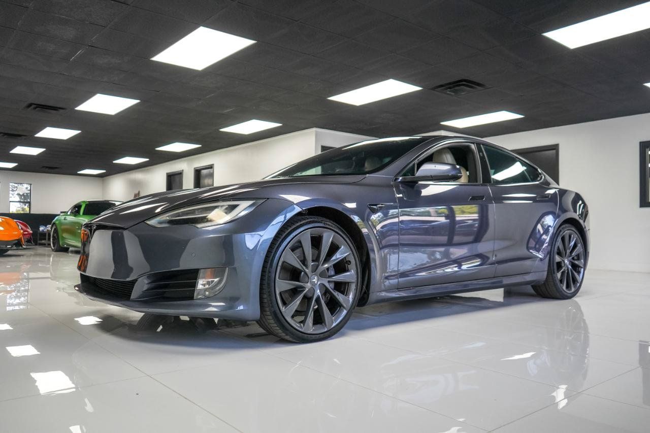 Used 2020 Tesla Model S Long Range AWD/4WD image 2