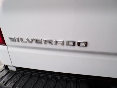 Used 2023 Chevrolet Silverado 1500 RST AWD/4WD image 18