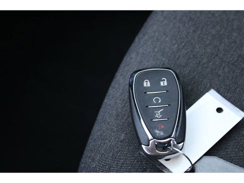 Used 2024 Chevrolet Equinox LT w/ LPO, Floor Liner Package image 31