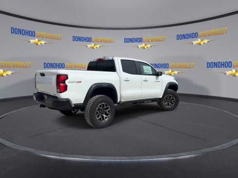 New 2026 Chevrolet Colorado ZR2 w/ Technology Package AWD/4WD image 11