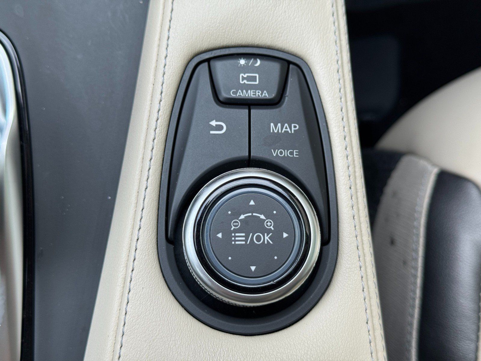 Used 2021 INFINITI QX50 FWD image 34