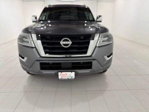 Used 2024 Nissan Armada Platinum w/ Captain's Chairs Package AWD/4WD image 8