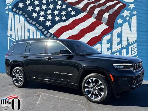 New 2025 Jeep Grand Cherokee L Overland w/ Luxury Tech Group IV image 1