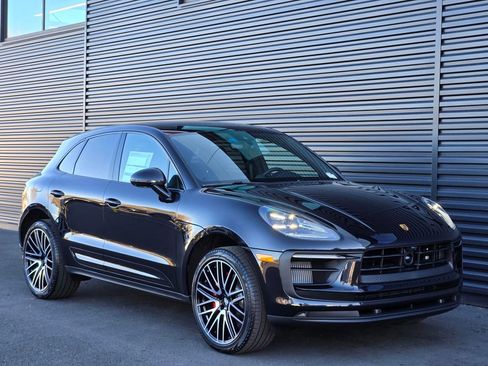 New 2026 Porsche Macan S image 9