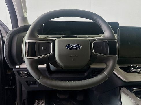 New 2026 Ford Expedition Active AWD/4WD image 12