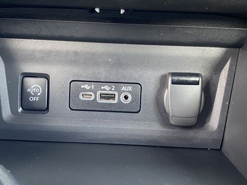 Used 2025 Nissan Sentra SV w/ All-Weather Package FWD image 21