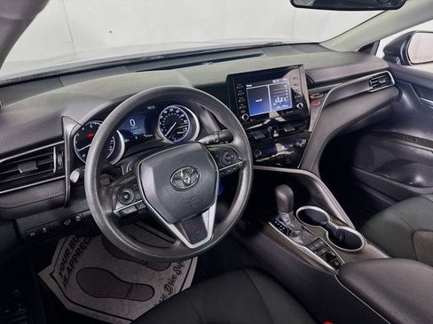 Used 2023 Toyota Camry LE image 9