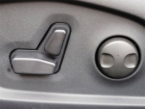 New 2026 Jeep Compass Limited image 5