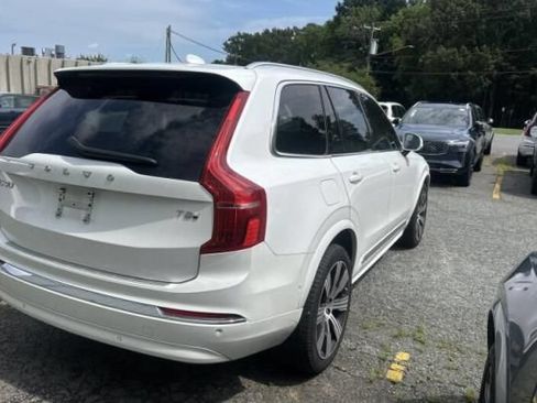 Used 2025 Volvo XC90 T8 Ultra w/ Protection Package Premier AWD/4WD image 2