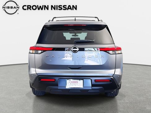 New 2026 Nissan Pathfinder SV image 6