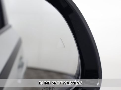 Used 2024 BMW XM image 5