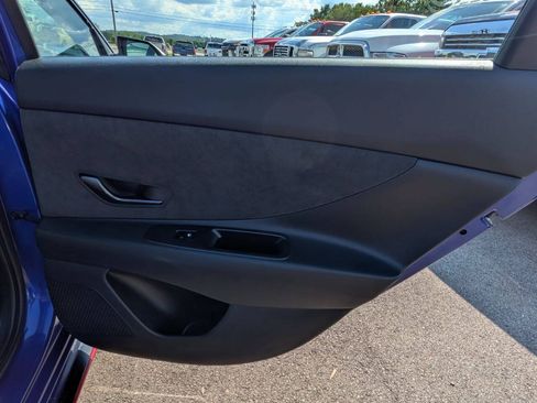 Used 2022 Hyundai Elantra N FWD image 24