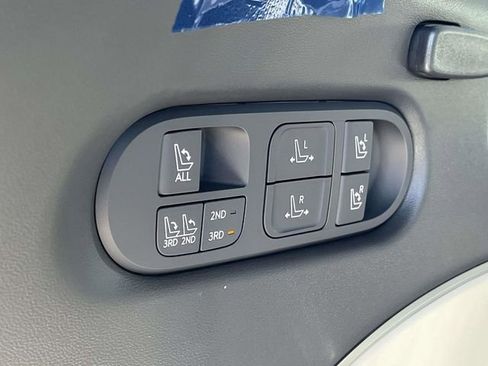 New 2026 Hyundai Palisade Calligraphy FWD image 19