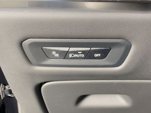 Used 2026 BMW X5 xDrive40i w/ Climate Comfort Package image 16