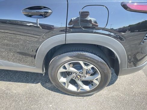 Used 2026 Chevrolet Trax LT w/ Driver Confidence Package FWD image 31