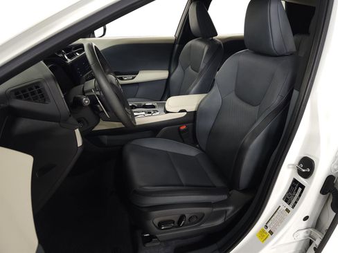 Certified 2023 Lexus RZ 450e Premium w/ Technology Package image 15