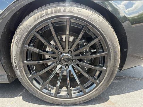 Used 2011 Chevrolet Camaro LS RWD image 9