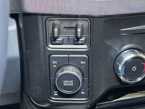 New 2026 Ford F350 Platinum image 32