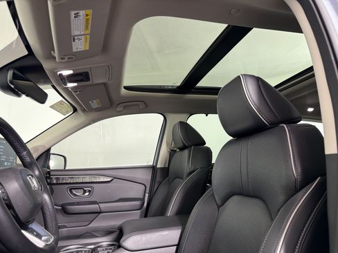 Used 2023 Honda Pilot Elite image 21