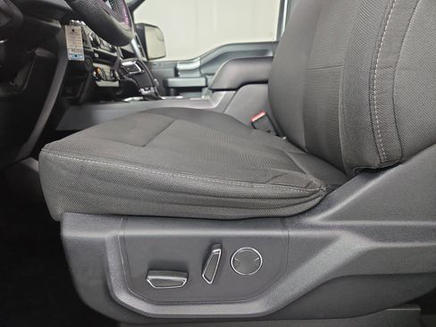 Used 2016 Ford F150 XLT w/ Equipment Group 302A Luxury image 29