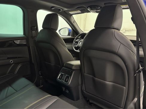 Used 2023 Maserati Grecale Modena AWD/4WD image 20